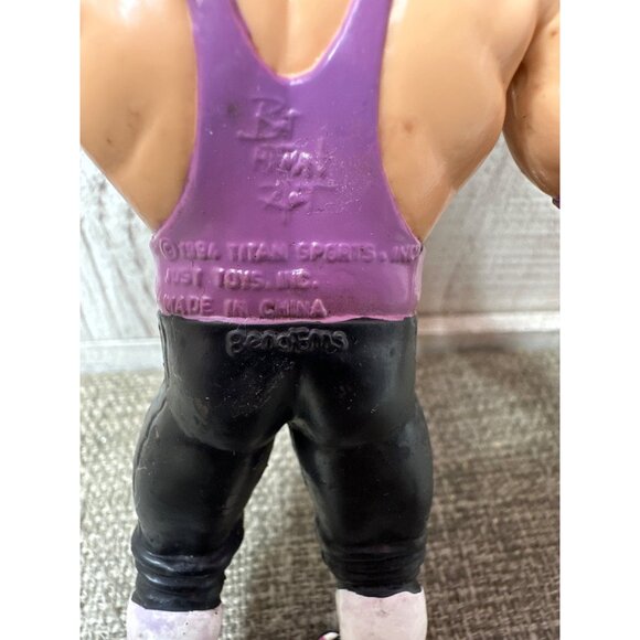 WWE Bret Hart Bendems Action Figure 1994 Titan Sports Wrestler Collectible - Picture 3 of 3